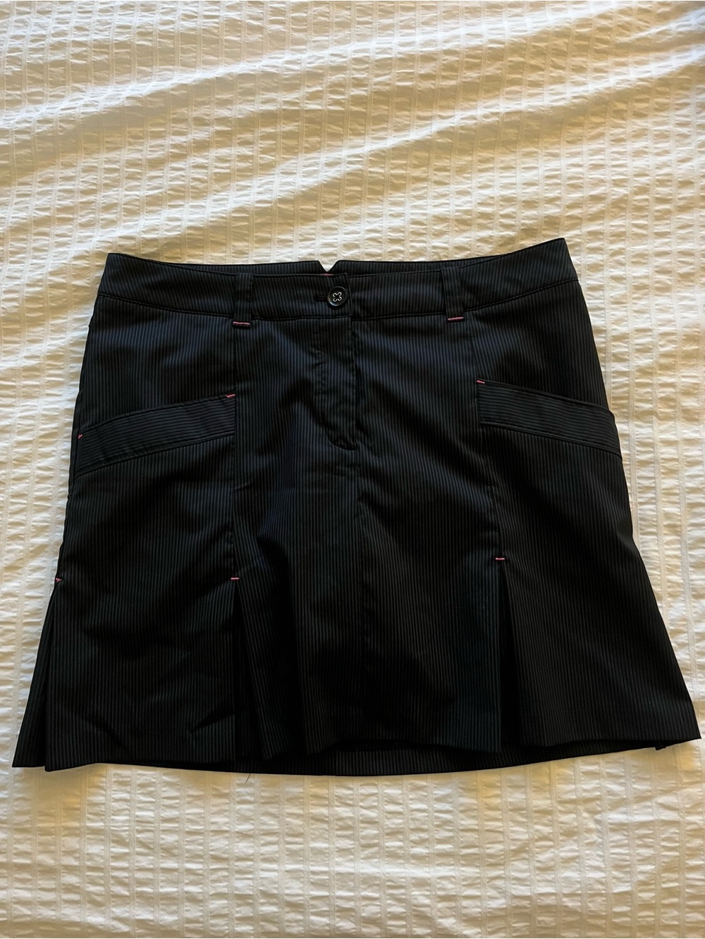 Nike Golf Tour Performance Dri-Fit Pinstripe Skort in Size 10